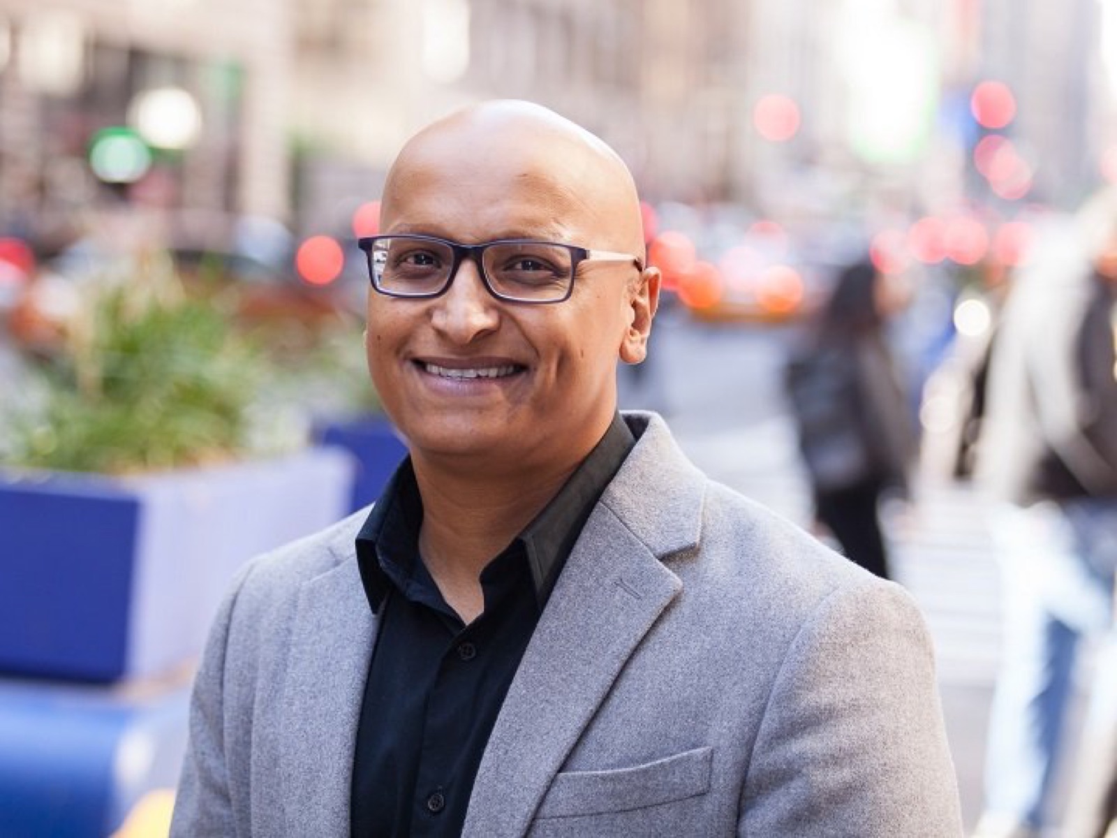 Stan Thomas — Co-founder · Pastor